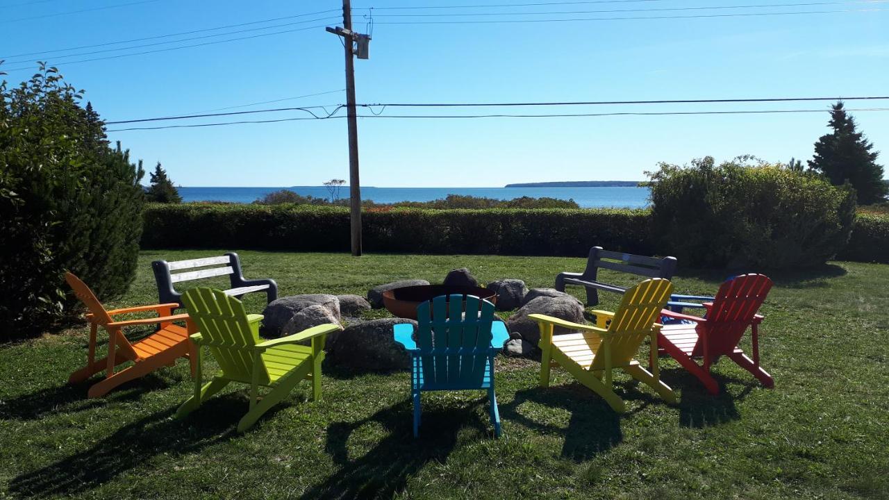 Atlantic View Motel Луненбург Екстериор снимка